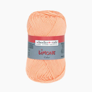 Limone von Schoeller+Stahl, in zartem Apricot, auf hellem Hintergrund.