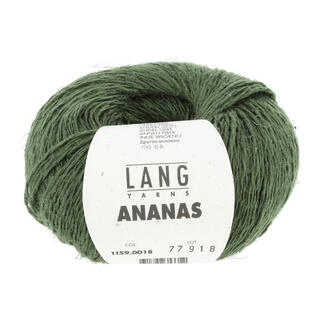 Häkelgarn in Grün von LANG Yarns auf einem weißen Hintergrund.