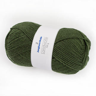 Landwolle in Grün, Junghans-Wolle, 100 g Wollknäuel.