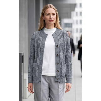 Anleitung für eine Jacke aus Merino-Extrafein in eleganter Optik.