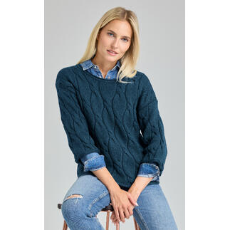 Dunkelgrüner Pullover aus All-Cotton mit Zopfmuster.