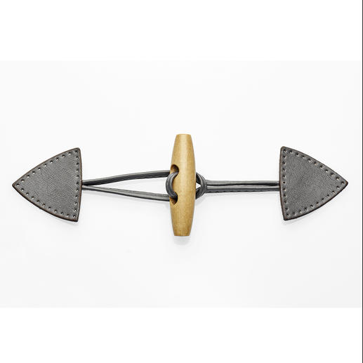 Graue Knebelschließe mit Holzverschluss, 15x5 cm.