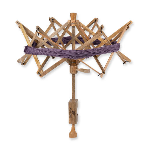 ProLana Mango Brella mit aufspannbarem Gestell aus Holz.