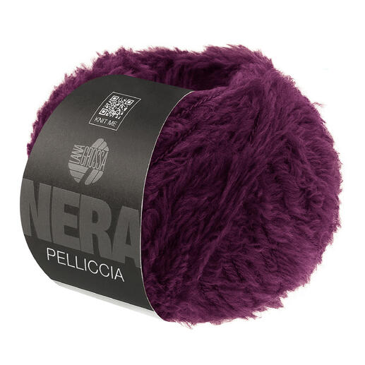 Dunkelviolettes, plüschiges Garn 'Pelliccia' in einer 50 g Rolle.