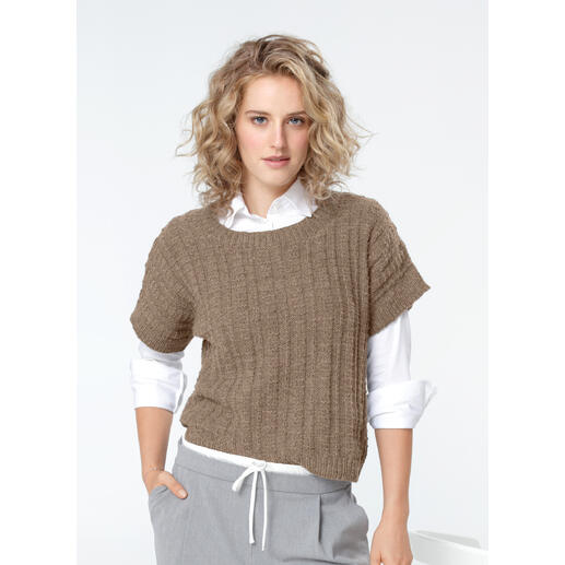 Brauner Pullover aus Wool-Cashmere mit Rippenstruktur.