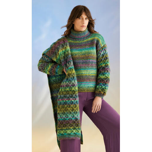 Bunter Pullover mit Schal aus Pirouette XL, lässig geschnitten mit hohem Kragen.