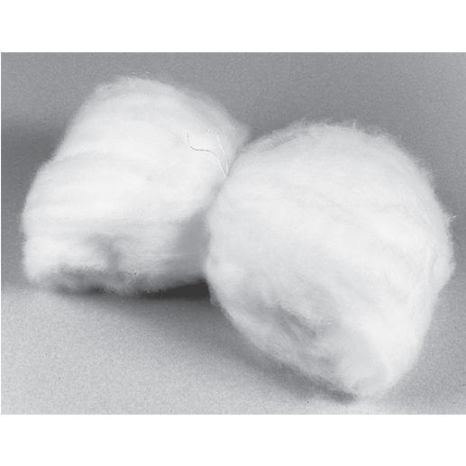 Zwei Bällen Füllwatte, 250 g
