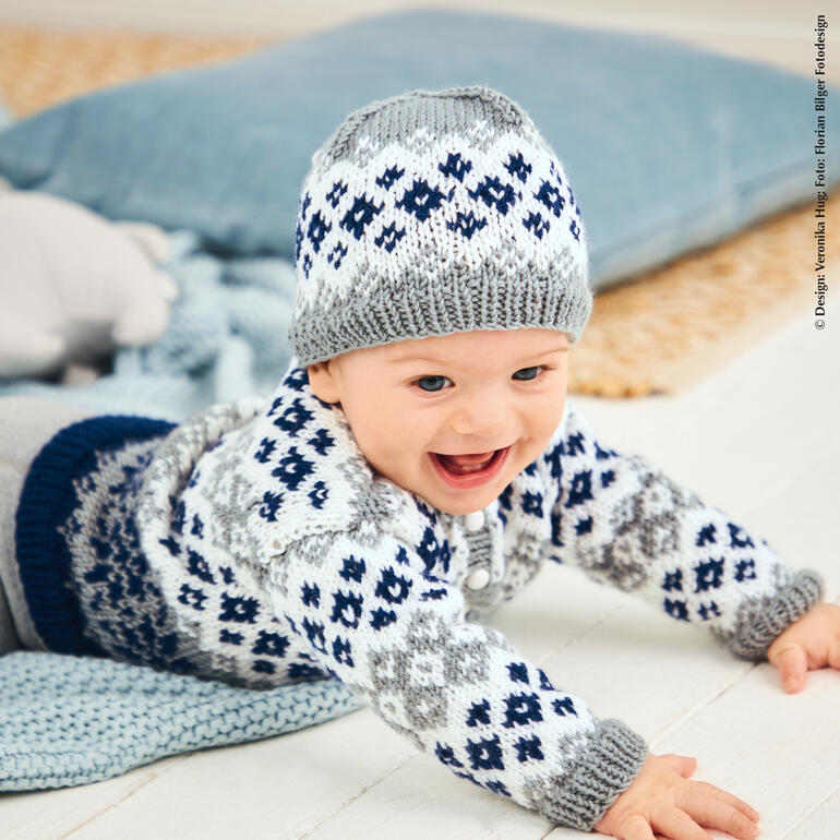 Anleitung 453/2, Babyjacke und Mütze aus Charity von Woolly Hugs 