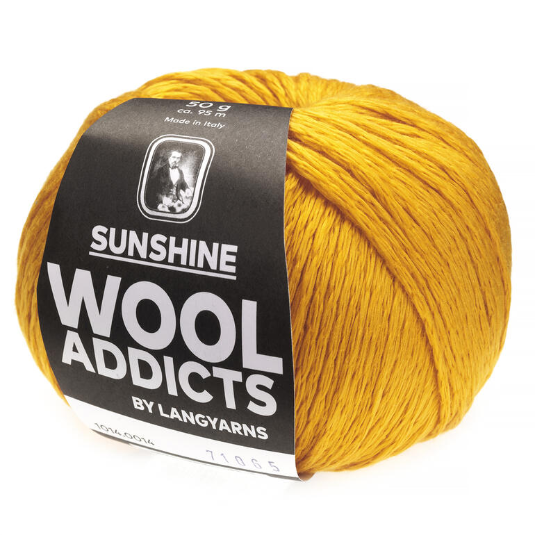 Sunshine Garn von WOOLADDICTS by Lang Yarns in leuchtendem Gelb, ideal für fröhliche Strickprojekte