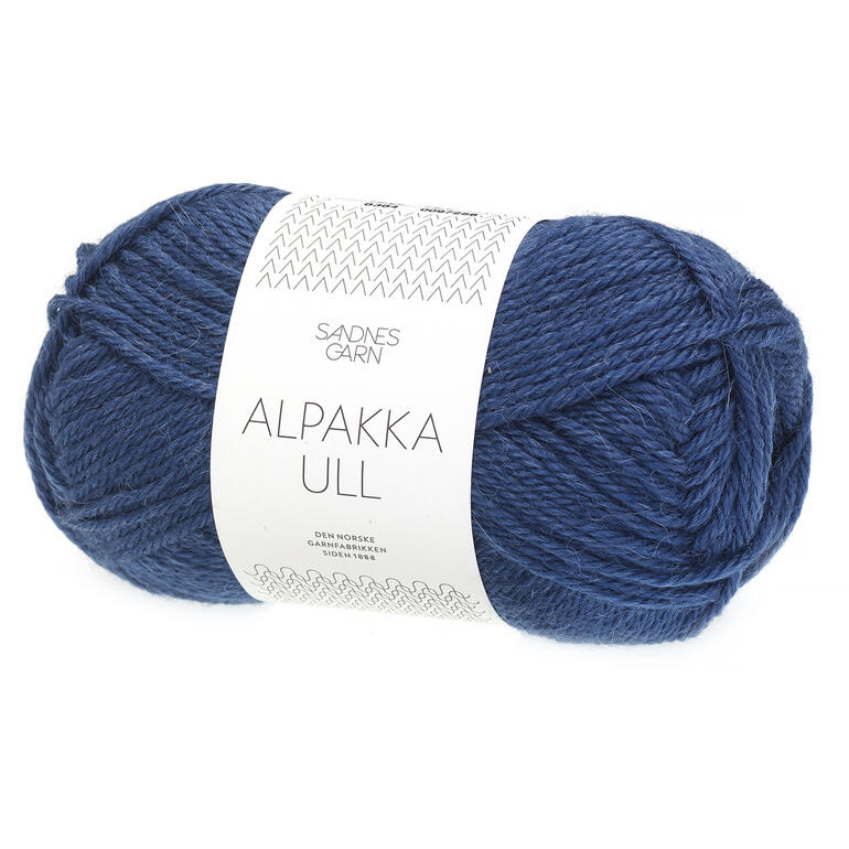 Dunkelblaues Alpakka Ull von Sandnes Garn in einem runden Format.