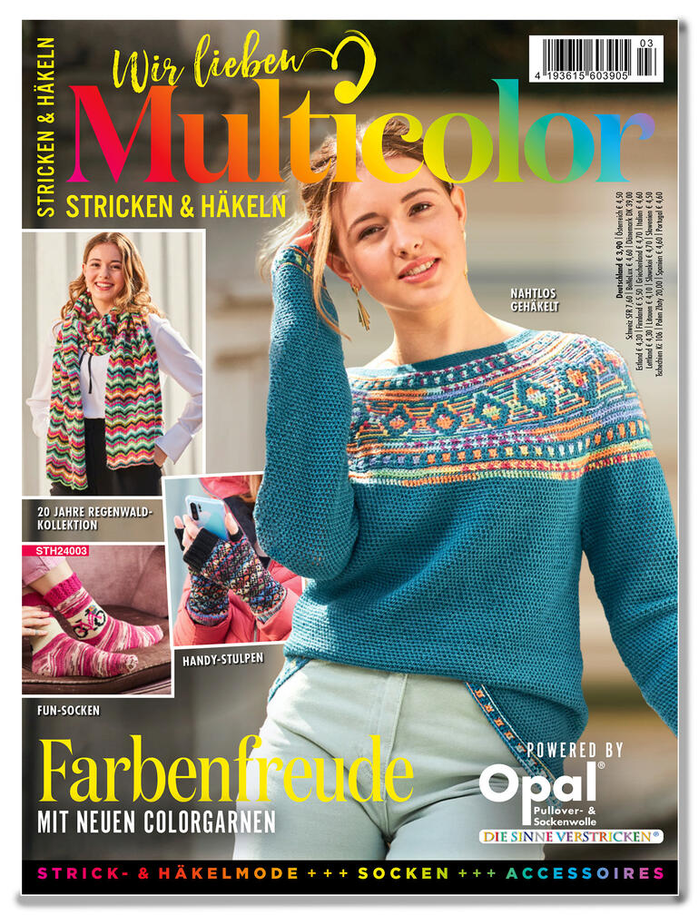 Frau in einem gestrickten Pullover mit bunten Akzenten lächelt hell.