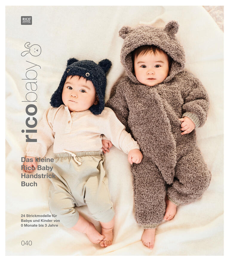 Handarbeitsheft mit Strickideen für Baby- und Kinderbekleidung.