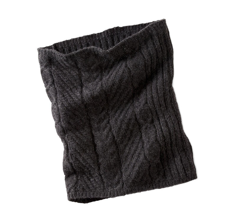 Dunkelgrauer Loop mit Zopfmuster