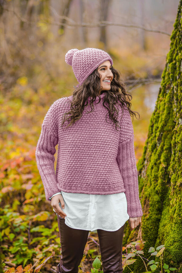 Rosa Pullover mit passender Mütze aus Shetland von Gründl.