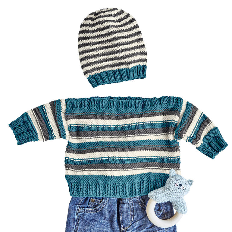 Gestreifter Babypulli und passende Mütze aus Merino-Cotton.