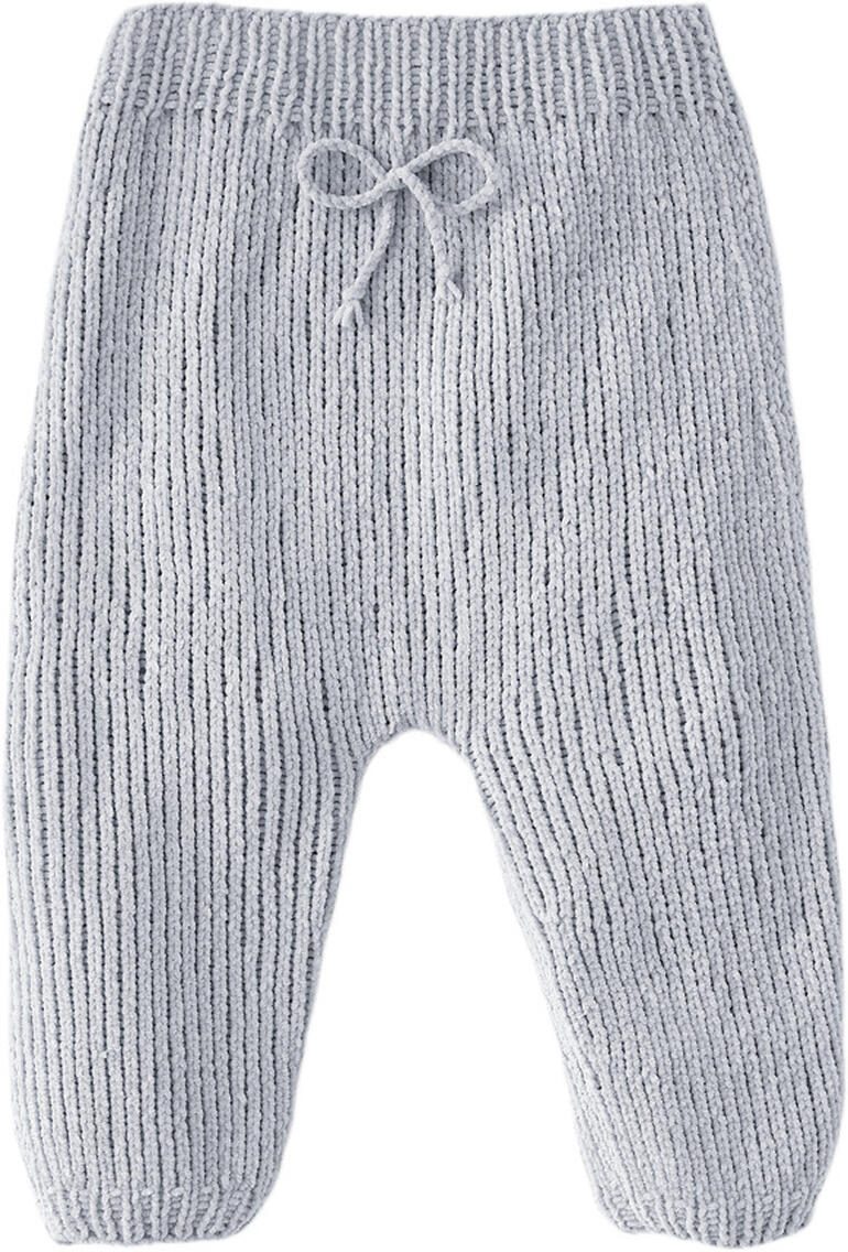 Grau-gestreifte Babyhose mit Kordelzug auf weißem Hintergrund.