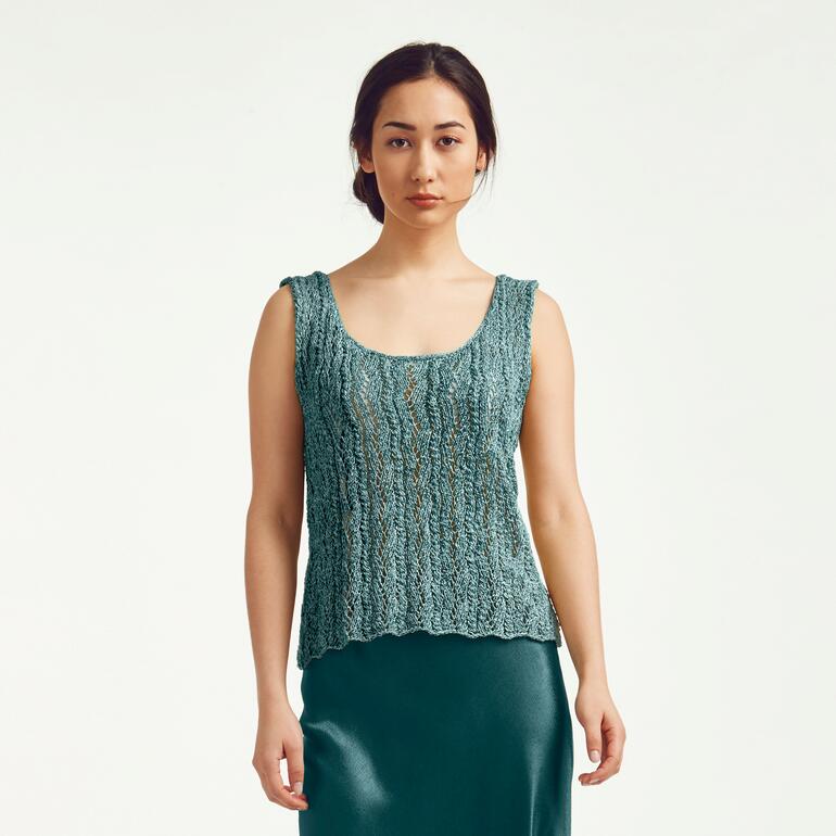 Grünes Top aus Contrato, Modell mit Rundhalsausschnitt