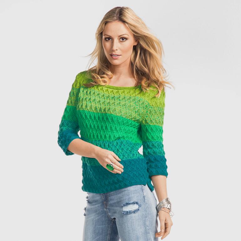 Pullover aus Seidana in verschiedenen Grüntönen, mit lockerer Passform und Rundhalsausschnitt.