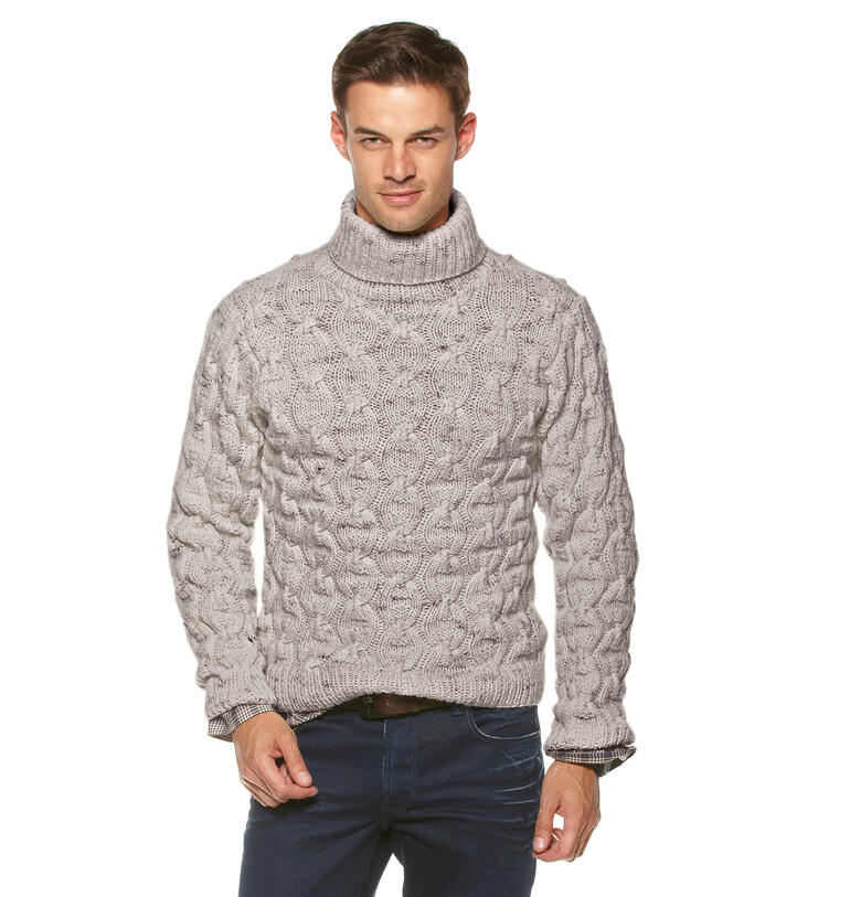 Grau melierter Rollkragenpullover mit strukturiertem Muster.