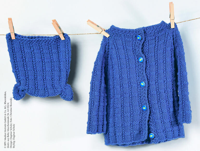 Anleitung 272/4, Babyjacke mit Mütze aus Merino-Cotton von Junghans-Wolle