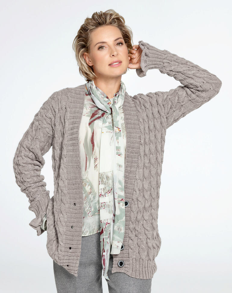 Beige Jacke aus Babyboomer von Junghans-Wolle