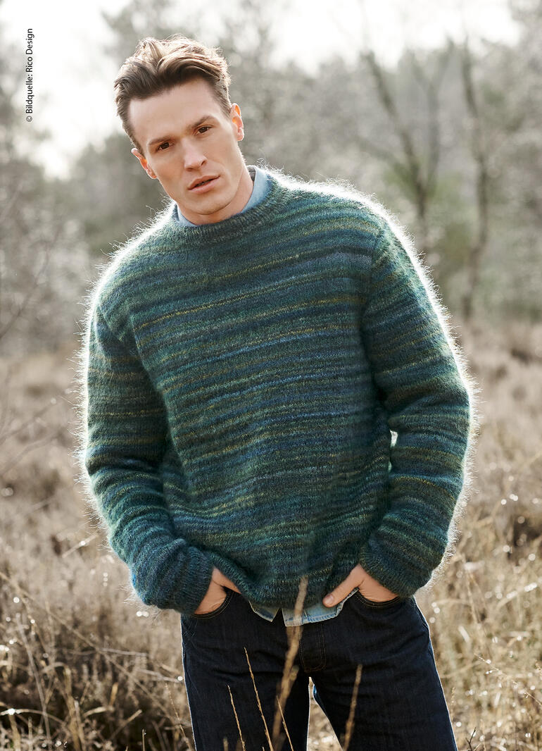 Dunkelblauer Herrenpullover aus Fashion Meri Mohair Print mit strukturiertem Muster.
